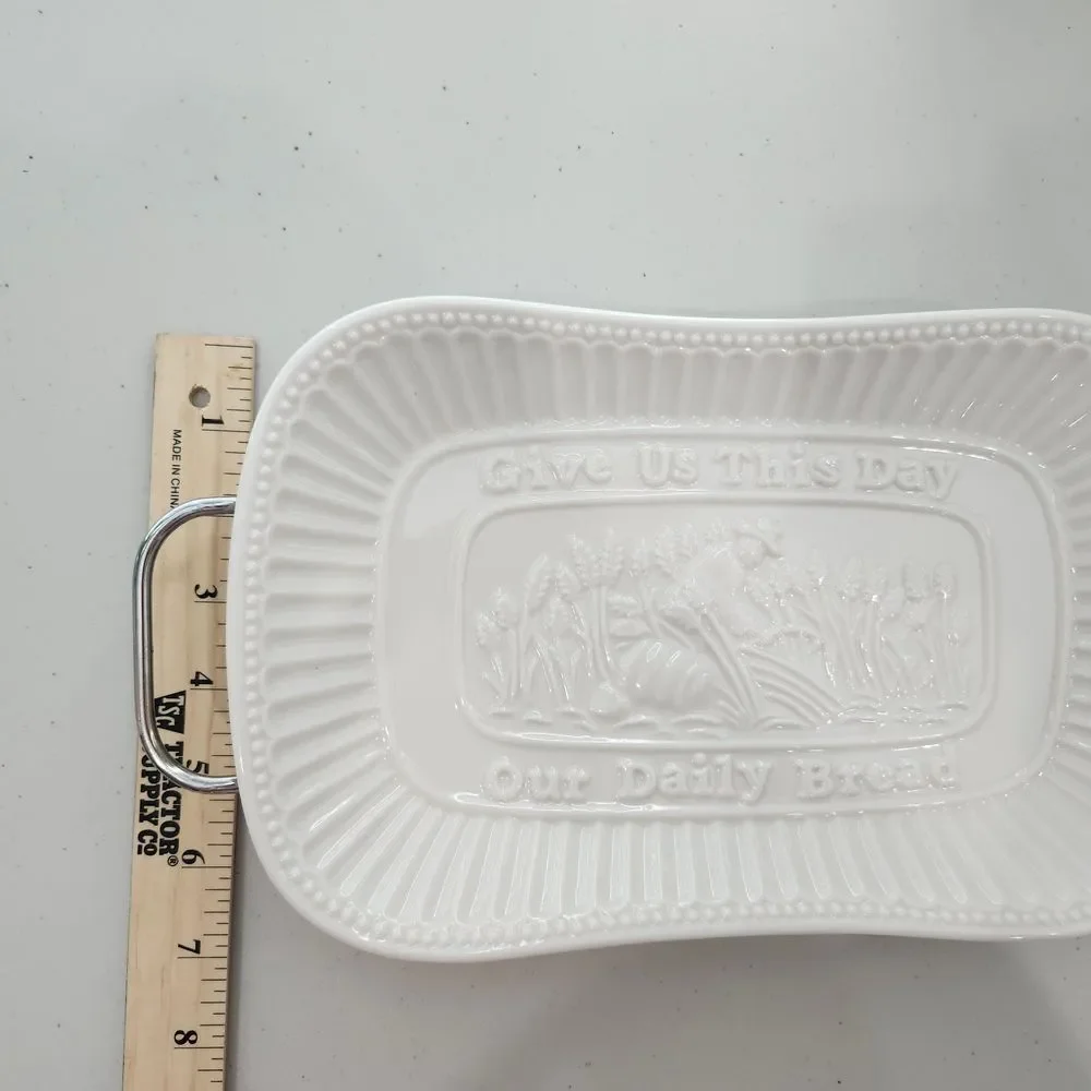 Porcelain Bread Tray with Silver Finish Serving Rack